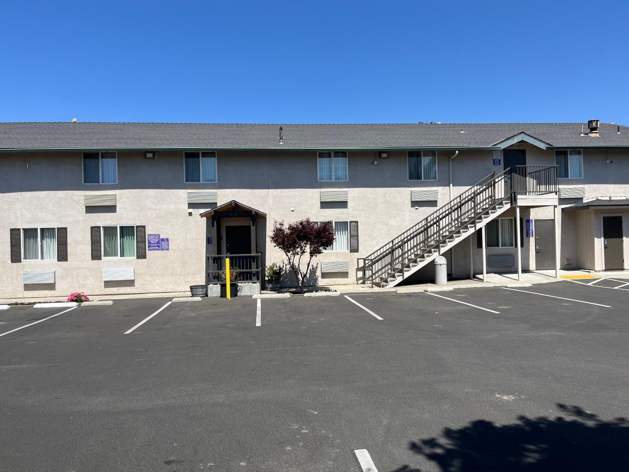 סלינס Western Motel מראה חיצוני תמונה