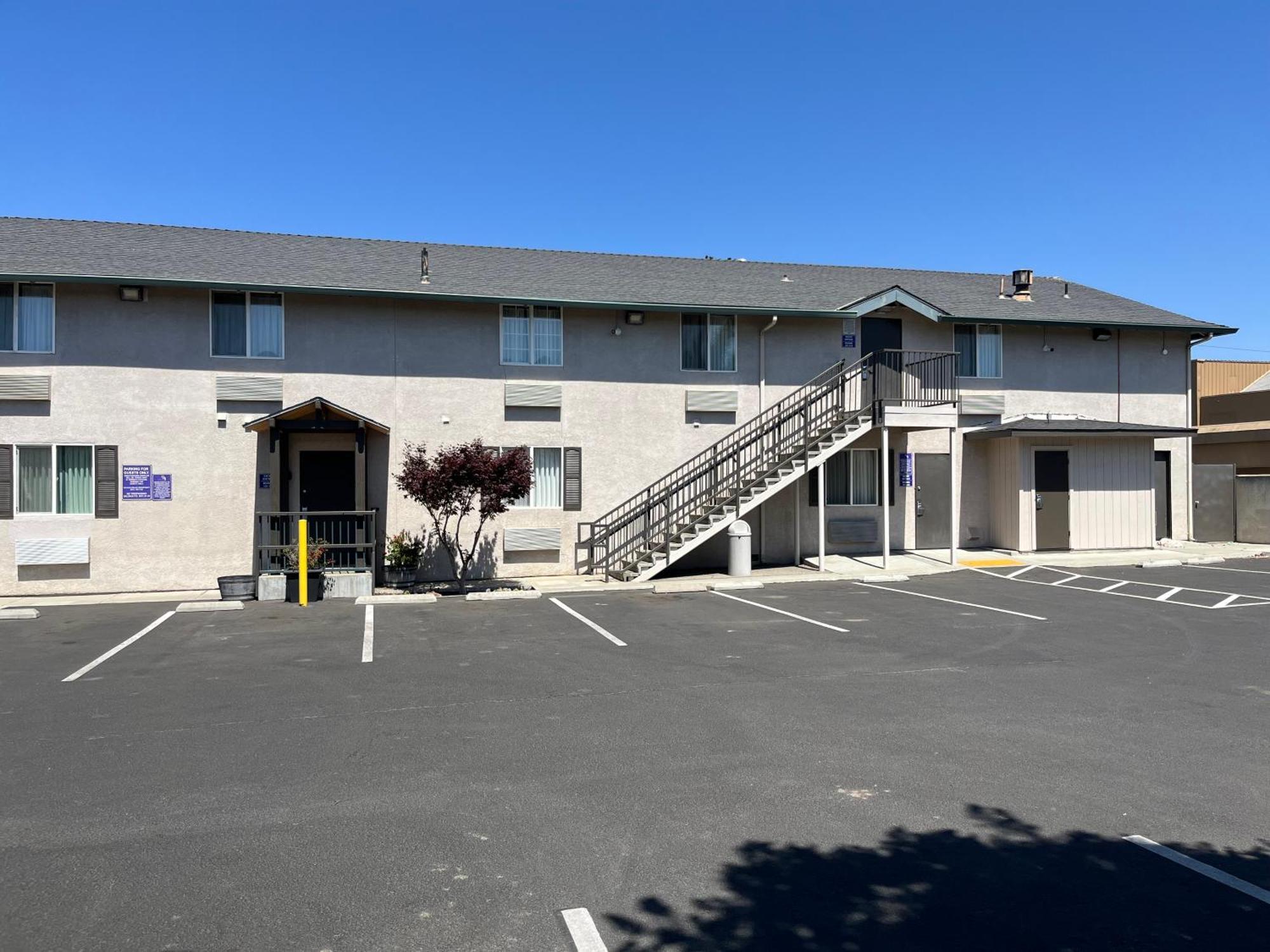 סלינס Western Motel מראה חיצוני תמונה