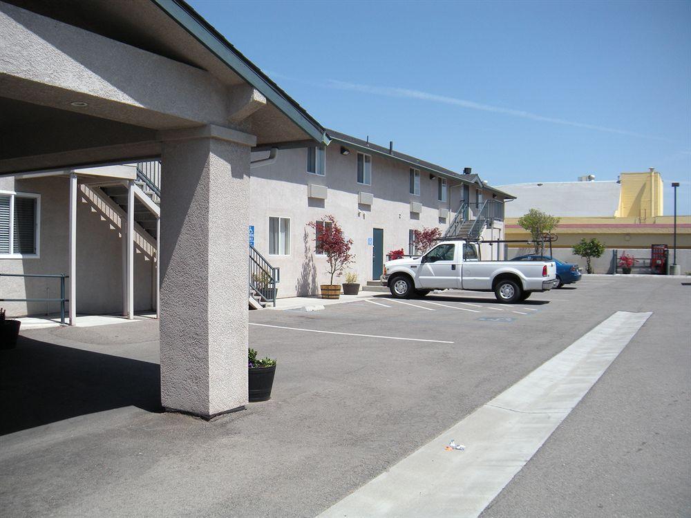 סלינס Western Motel מראה חיצוני תמונה