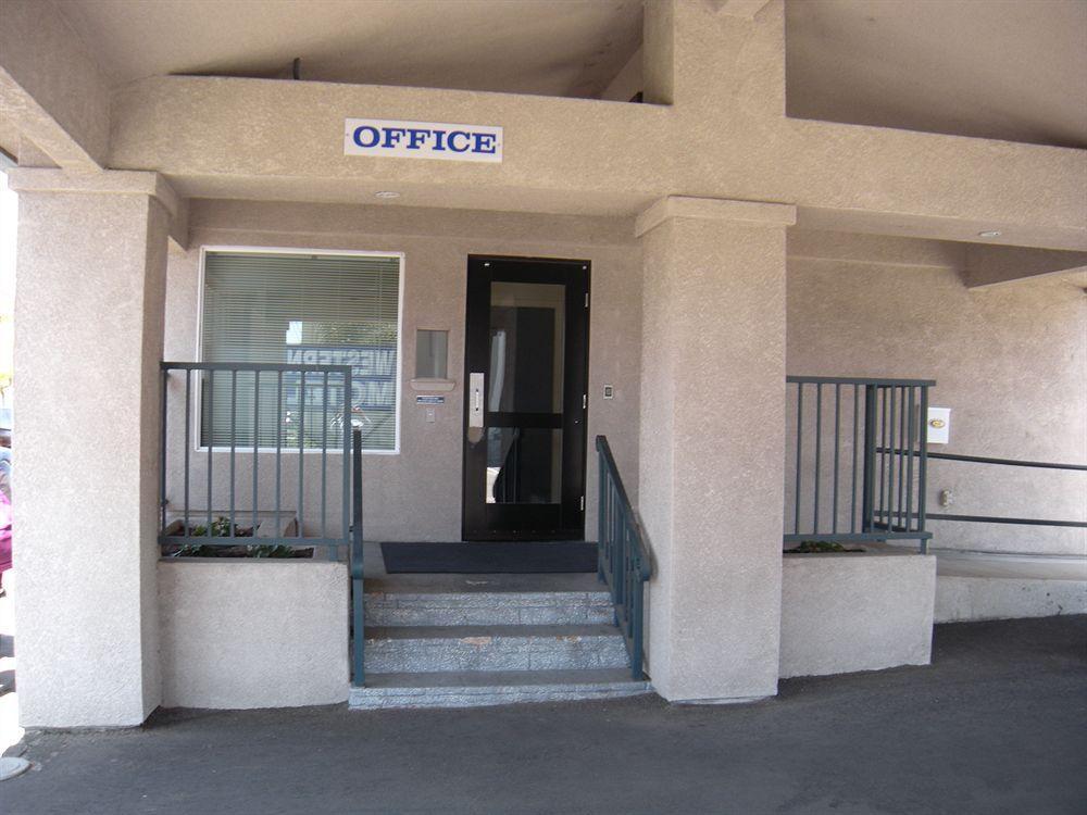 סלינס Western Motel מראה חיצוני תמונה
